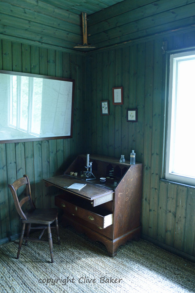 Desk and chair in Rothchilds bungalow